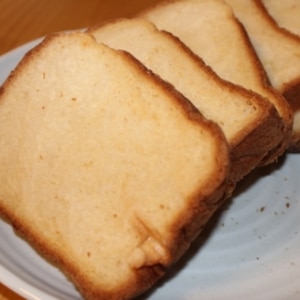 ほんのり甘いハチミツミルク食パン